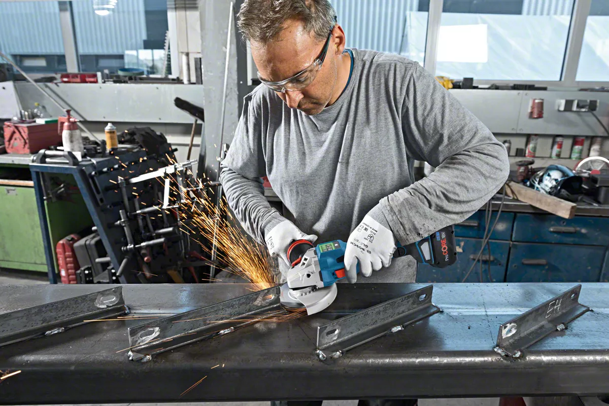 Meuleuse angulaire sans fil GWS 18V-15 SC Bosch SOLO